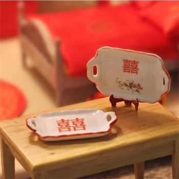 1/12 Dollhouse Minyatür Kırmızı Seramik Gıda Tatlılar Binoral Tepsi Simülasyon Plaka Sofra Model Oyuncaklar Bebek Evi Dekor için