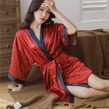 Daeyard Ipek Düğün Gelin Nedime Robe Kadınlar Polka Dot Bornoz Kısa Kimono Kırmızı Elbise Nighty Pijama Moda Sabahlık