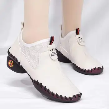 Muhtasar Med Topuk Ayakkabı kadın Yumuşak Deri Pompaları Bayanlar Küçük Basınçlı Topuklu Kadın Şık Çorap Ayakkabı Pompaları Üzerinde Kayma Rahat