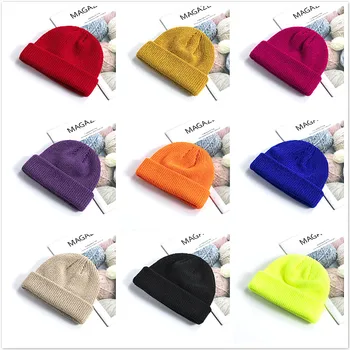 Yeni Unisex Bere Şapka Nervürlü Örme Kaflı Kış Şapka Sıcak Kısa Bere Rahat Düz Renk Takke Baggy Yetişkin Bere
